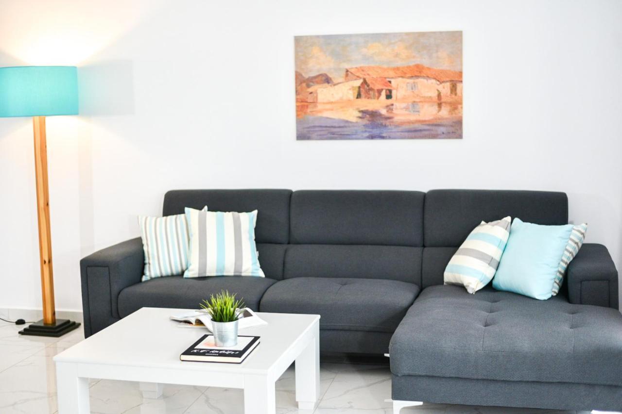 Acrotel Porto Brava Luxury Villas Ormos Panagias Buitenkant foto