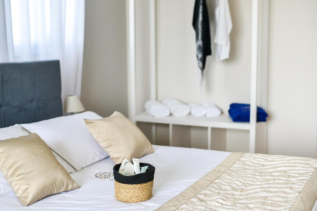 Acrotel Porto Brava Luxury Villas Ormos Panagias Buitenkant foto