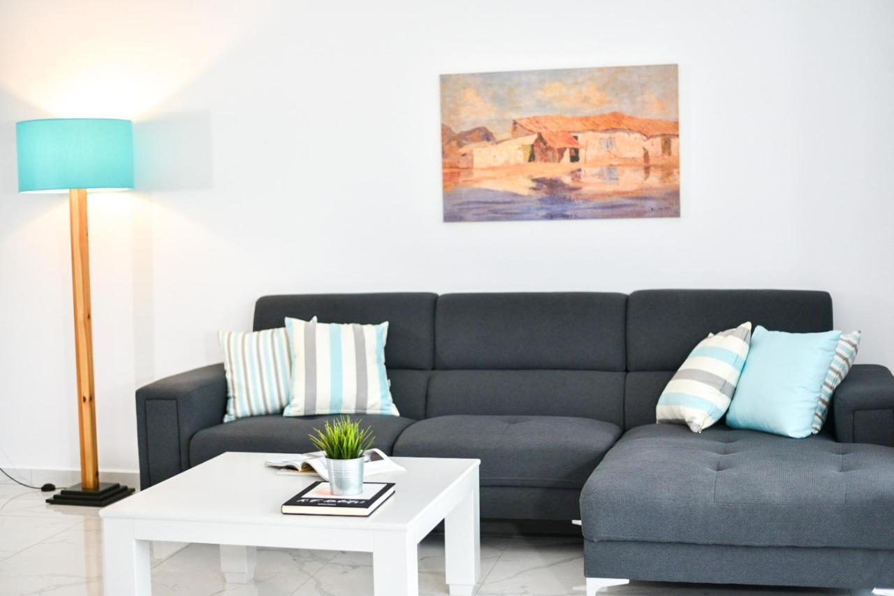 Acrotel Porto Brava Luxury Villas Ormos Panagias Buitenkant foto